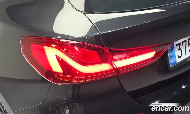 BMW 1 серия 2023 2.0 автомат (гидро), миниатюра 9 BMW 1 серия 2023 2.0 автомат (гидро), миниатюра 9