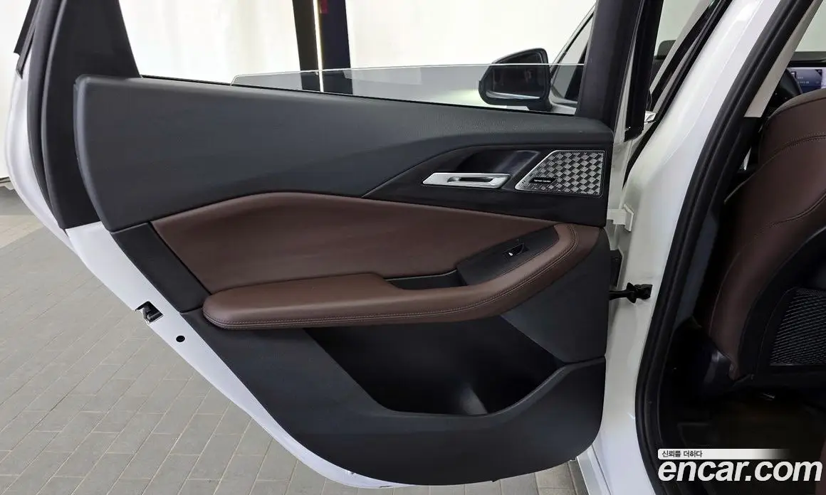 BMW 2 серия 2024 2.0 автомат (гидро), фото 15