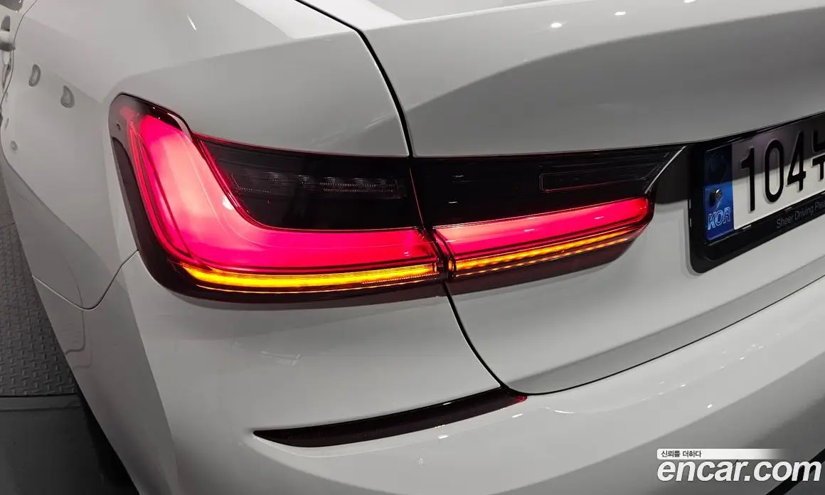 BMW 3 серия 2021 2.0 автомат (гидро), фото 8 BMW 3 серия 2021 2.0 автомат (гидро), фото 8