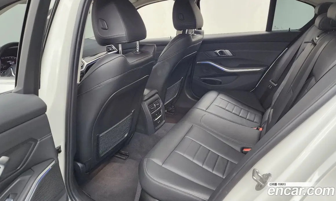 BMW 3 серия 2022 2.0 автомат (гидро), фото 16