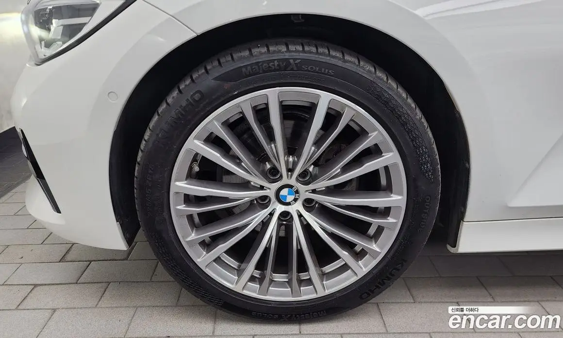 BMW 3 серия 2022 2.0 автомат (гидро), фото 5