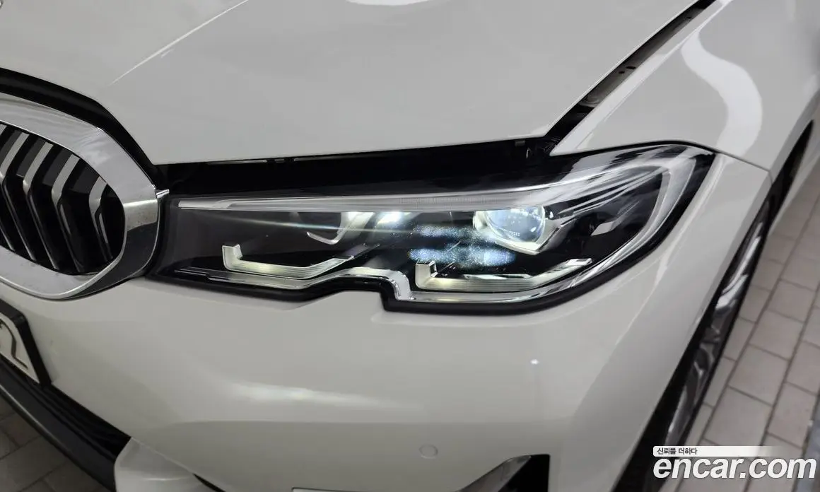 BMW 3 серия 2022 2.0 автомат (гидро), фото 8