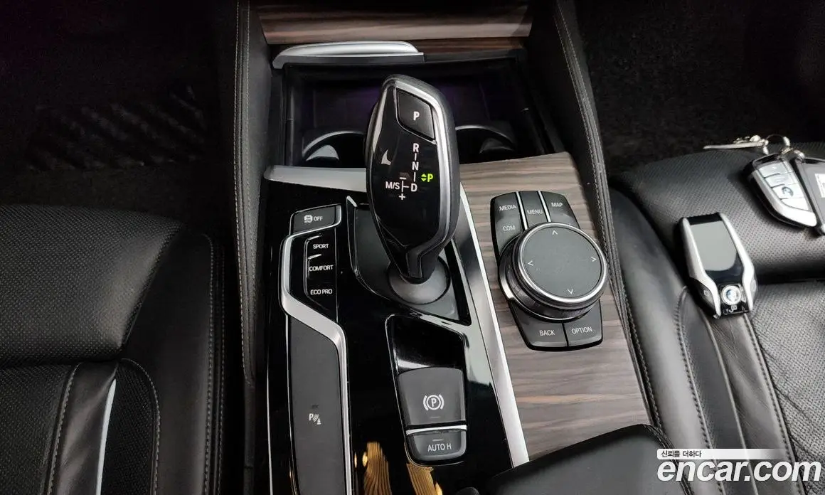 BMW 5 серия 2018 2.0 автомат (гидро), фото 12