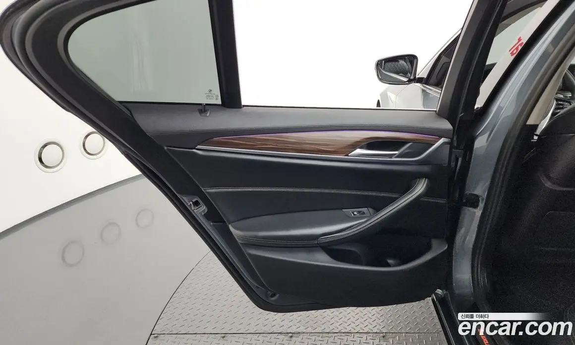 BMW 5 серия 2018 2.0 автомат (гидро), фото 15