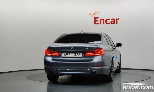 BMW 5 серия 2018 2.0 автомат (гидро), миниатюра 4