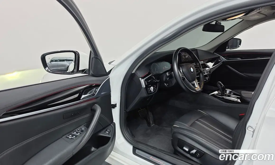 BMW 5 серия 2019 2.0 автомат (гидро), фото 13 BMW 5 серия 2019 2.0 автомат (гидро), фото 13
