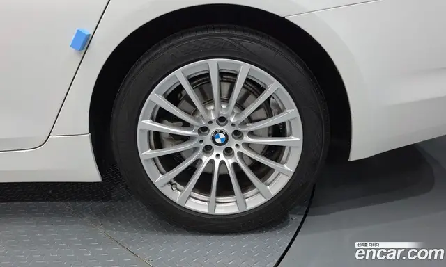 BMW 5 серия 2019 2.0 автомат (гидро), миниатюра 7 BMW 5 серия 2019 2.0 автомат (гидро), миниатюра 7