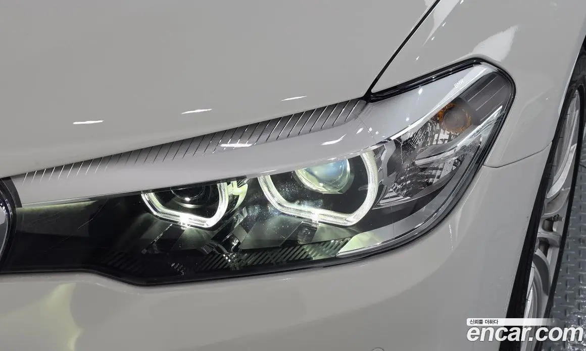 BMW 5 серия 2019 2.0 автомат (гидро), фото 8 BMW 5 серия 2019 2.0 автомат (гидро), фото 8
