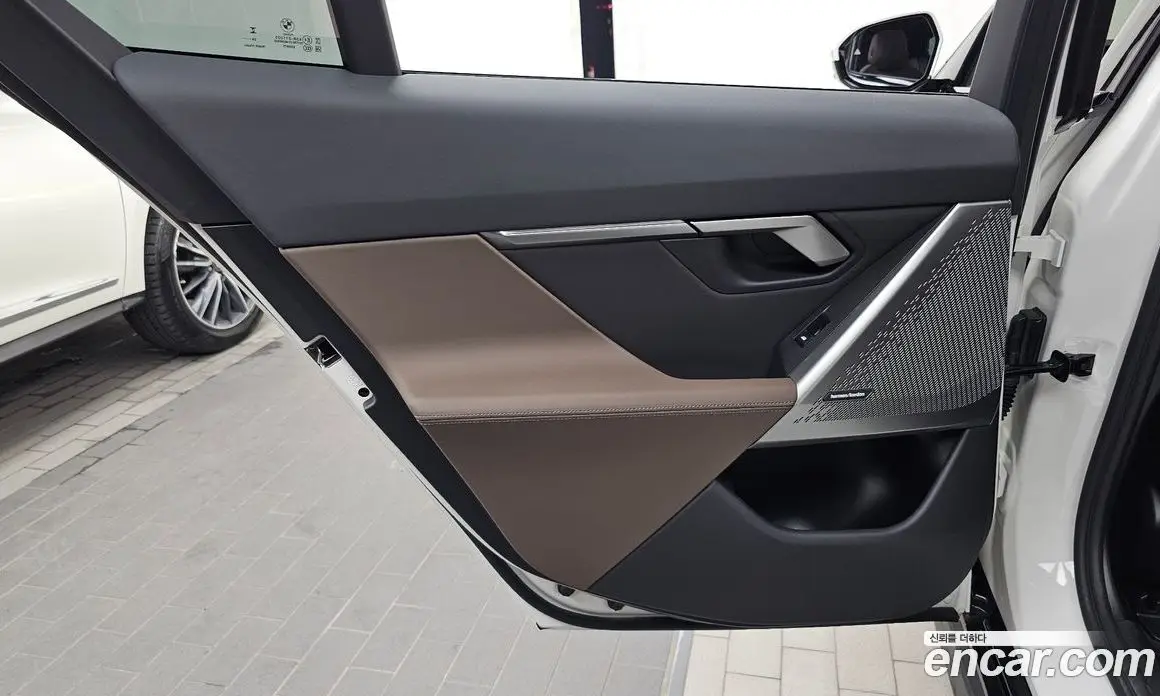 BMW 5 серия 2025 2.0 автомат (гидро), фото 15 BMW 5 серия 2025 2.0 автомат (гидро), фото 15