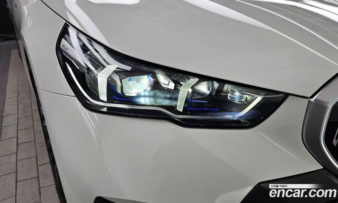 BMW 5 серия 2025 2.0 автомат (гидро), фото 8