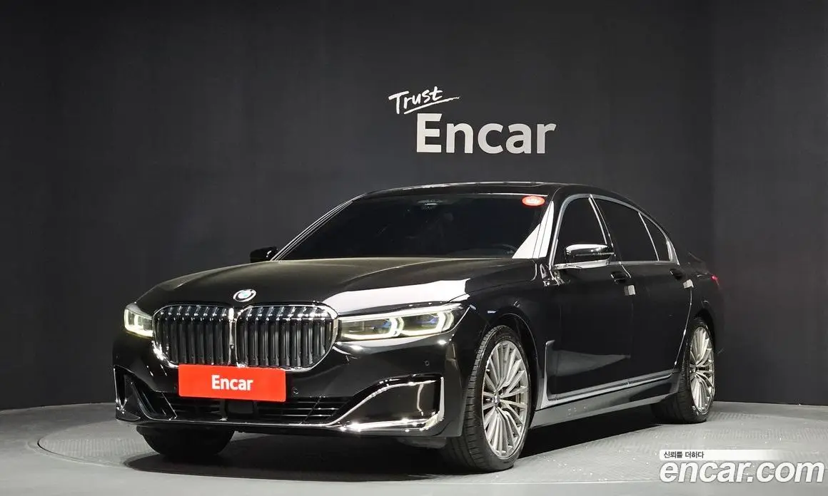 BMW 7 серия 2020 3.0 автомат (гидро), фото 1