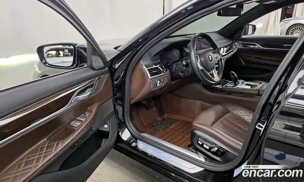 BMW 7 серия 2020 3.0 автомат (гидро), фото 13