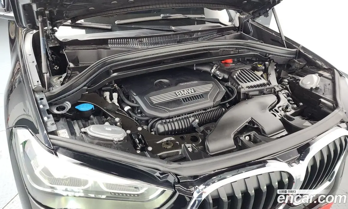BMW X1 2019 2.0 автомат (гидро), фото 6 BMW X1 2019 2.0 автомат (гидро), фото 6
