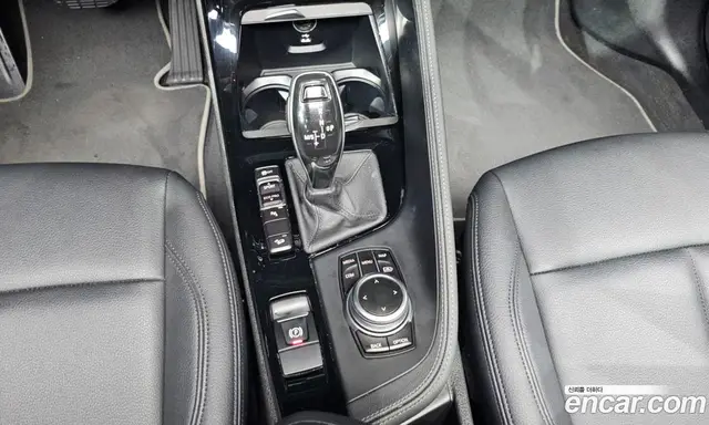 BMW X1 2022 2.0 автомат (гидро), миниатюра 12