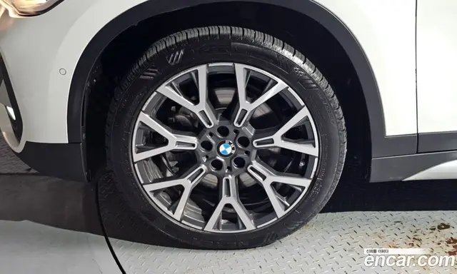 BMW X1 2022 2.0 автомат (гидро), миниатюра 5 BMW X1 2022 2.0 автомат (гидро), миниатюра 5