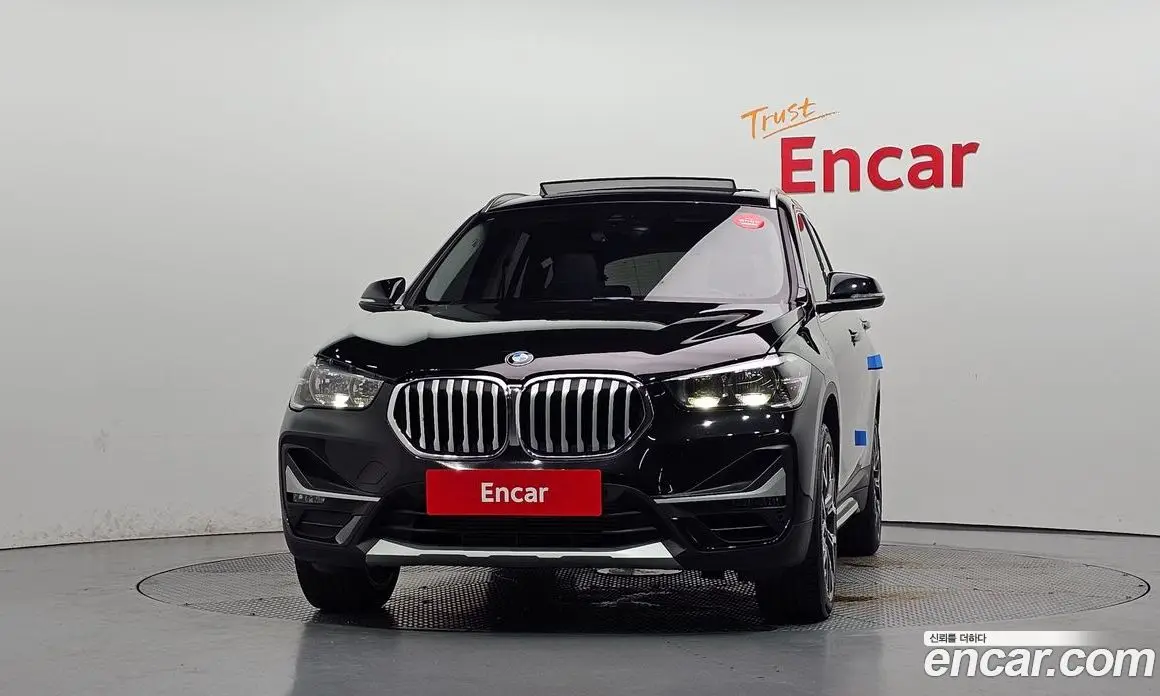 BMW X1 2022 2.0 автомат (гидро), фото 3