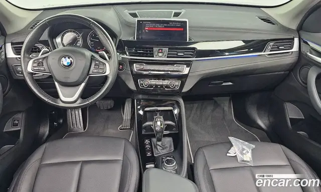 BMW X1 2022 2.0 автомат (гидро), миниатюра 10