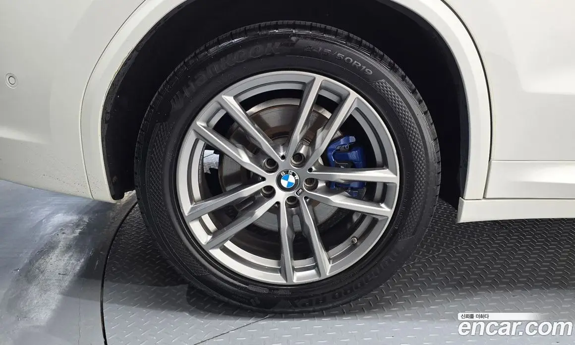 BMW X3 2019 2.0 автомат (гидро), фото 4 BMW X3 2019 2.0 автомат (гидро), фото 4