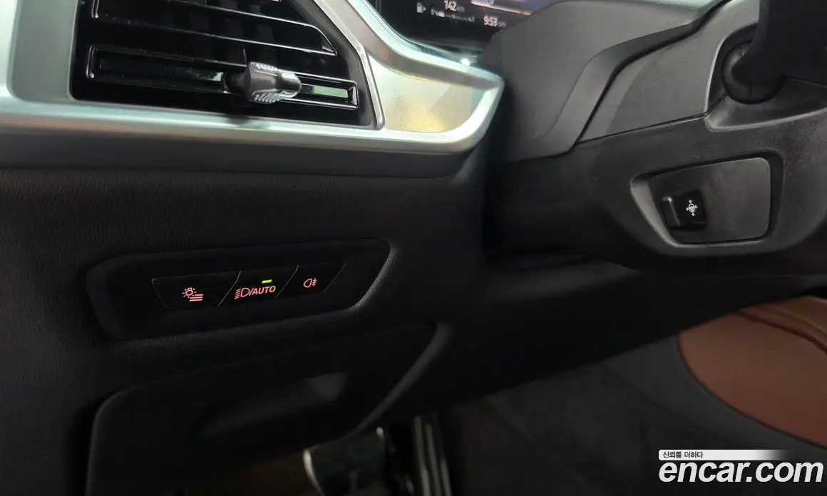 BMW X6 2024 3.0 автомат (гидро), фото 18