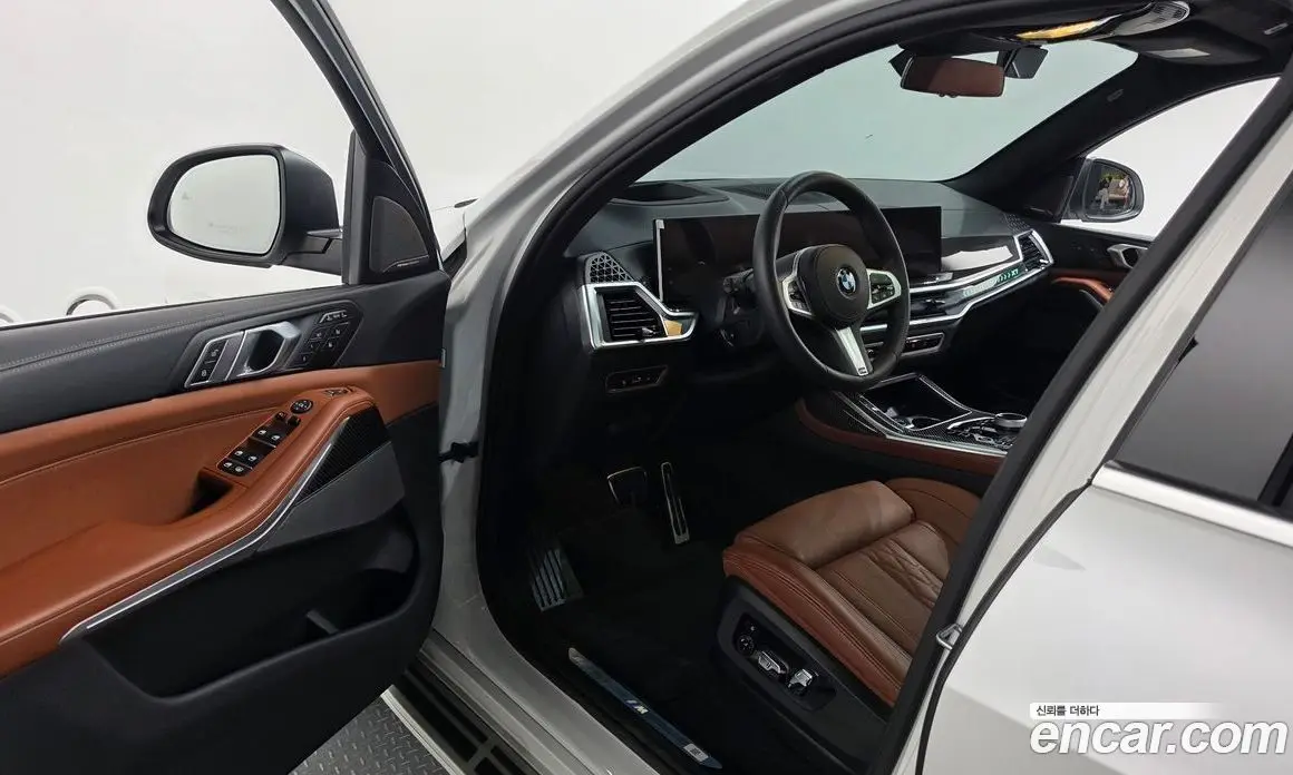 BMW X7 2025 3.0 автомат (гидро), фото 13