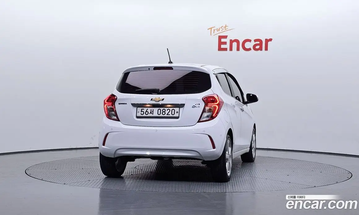 Chevrolet Spark 2016 1.0 автомат (гидро), фото 4 Chevrolet Spark 2016 1.0 автомат (гидро), фото 4