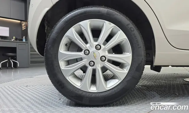 Chevrolet Spark 2016 1.0 автомат (гидро), миниатюра 5