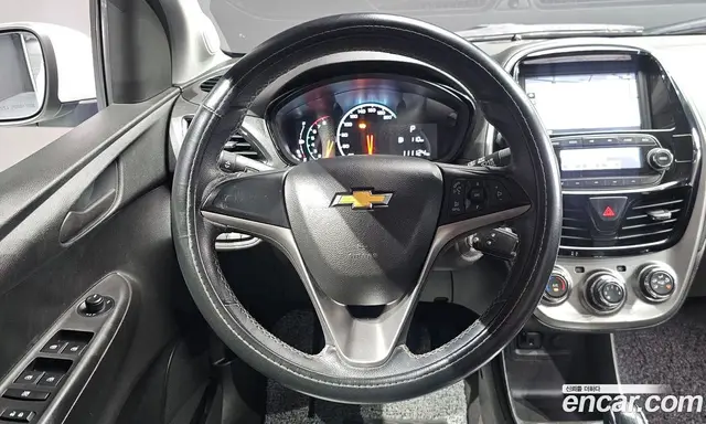 Chevrolet Spark 2016 1.0 автомат (гидро), миниатюра 11