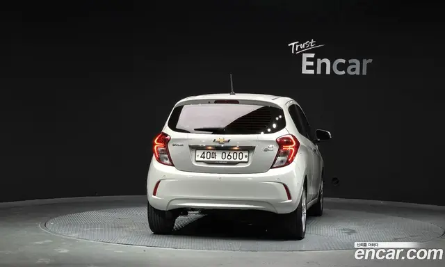 Chevrolet Spark 2016 1.0 автомат (гидро), миниатюра 4