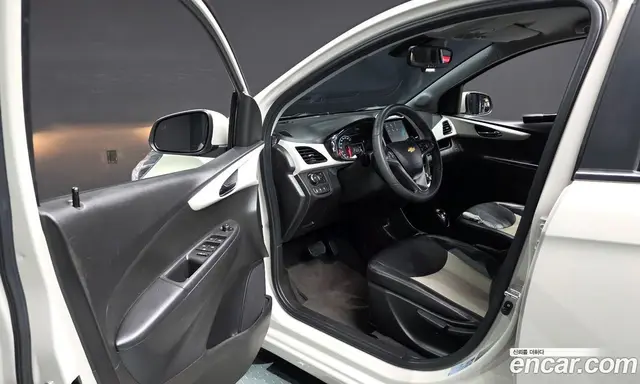 Chevrolet Spark 2016 1.0 автомат (гидро), миниатюра 10