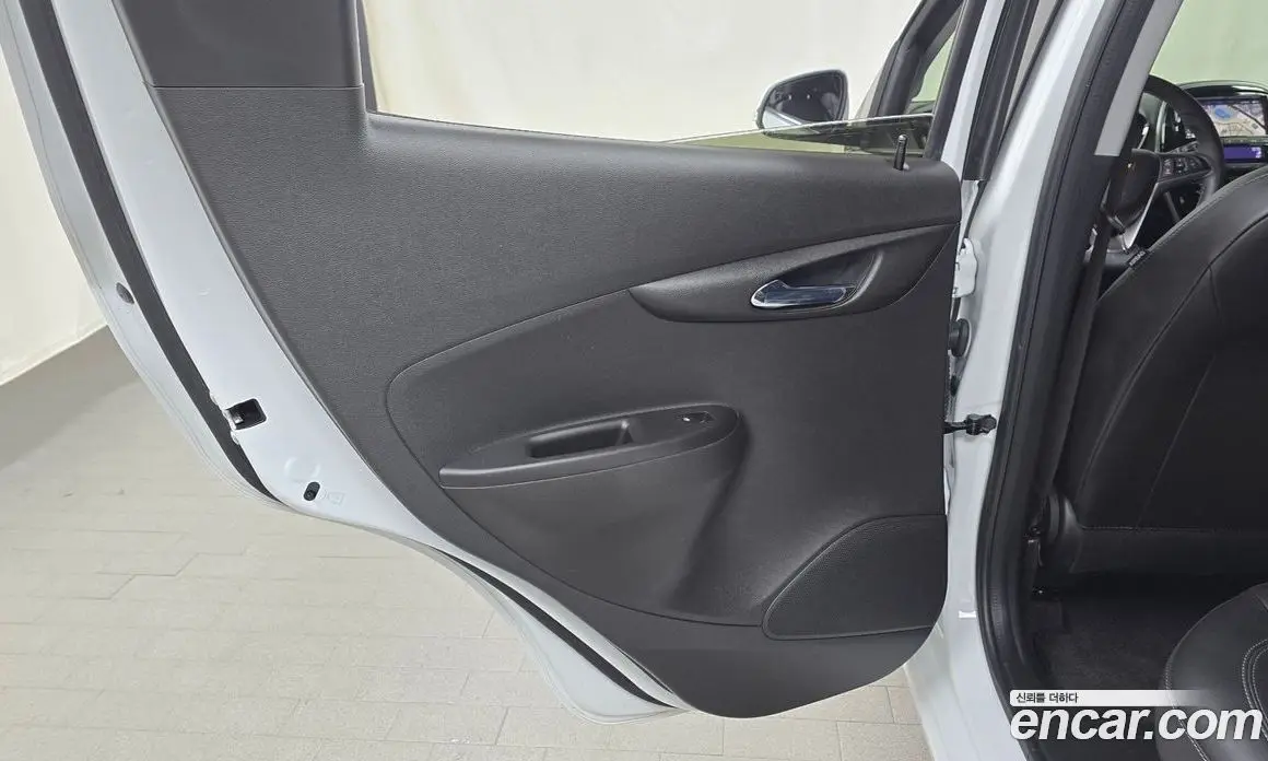 Chevrolet Spark 2017 1.0 автомат (гидро), фото 15