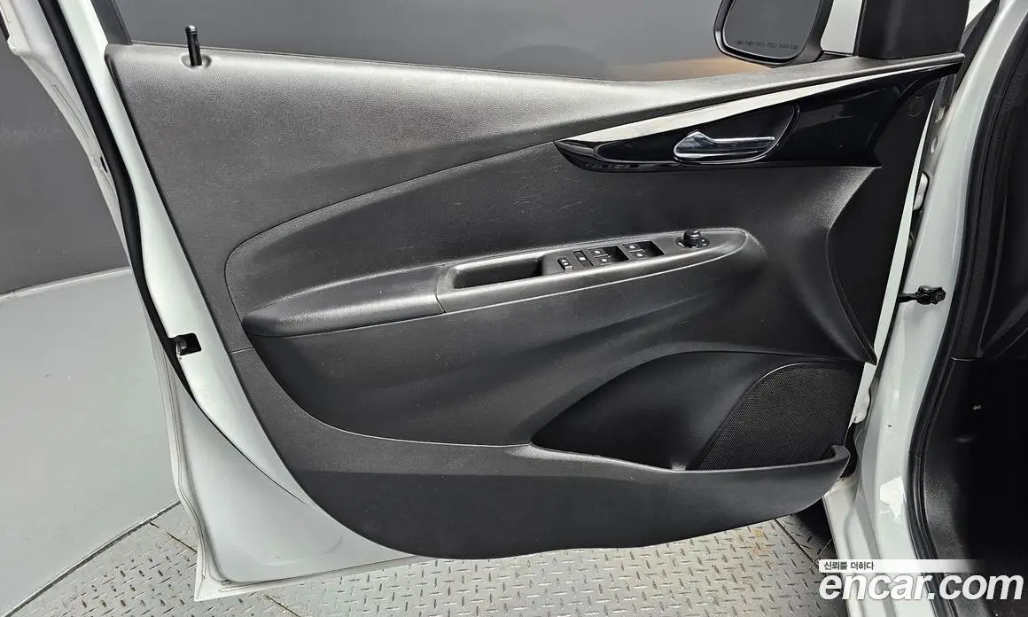 Chevrolet Spark 2018 1.0 автомат (гидро), фото 14