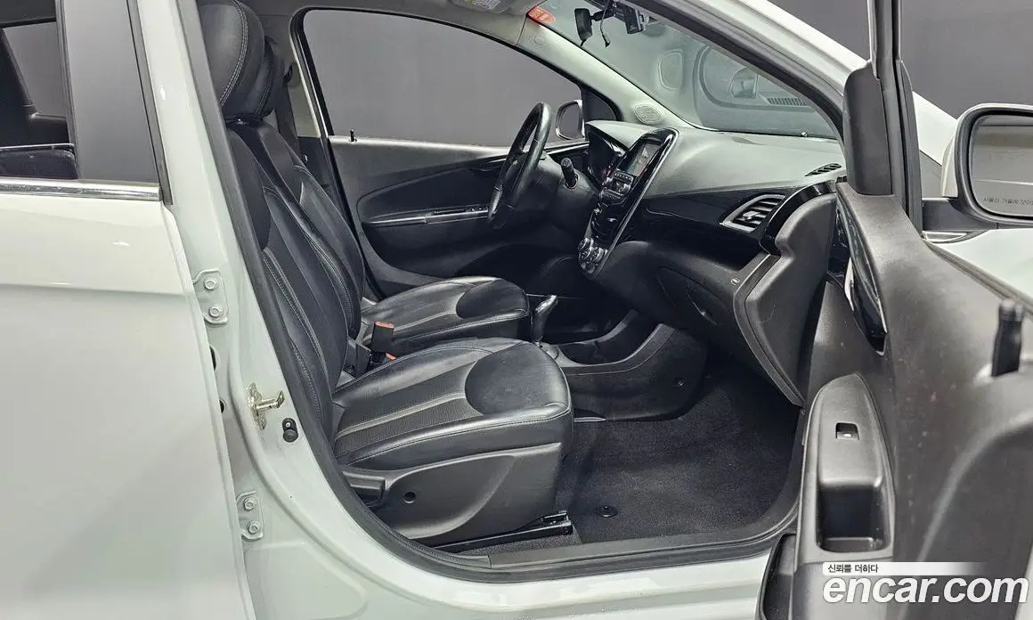 Chevrolet Spark 2018 1.0 автомат (гидро), фото 17
