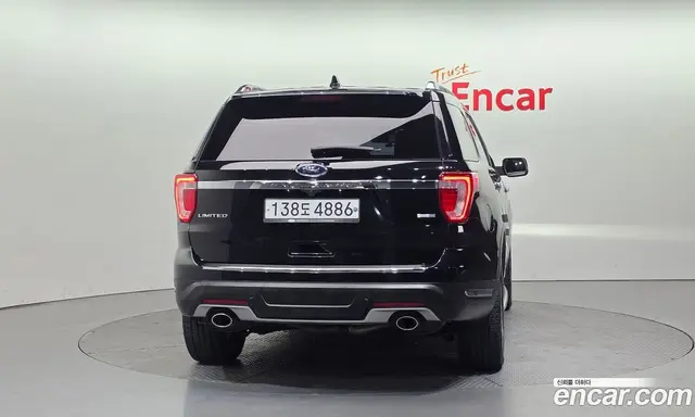 Ford Explorer 2018 2.3 автомат (гидро), миниатюра 4