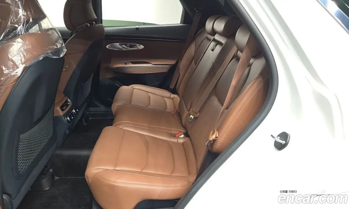 Genesis GV70 2022 2.5 автомат (гидро), фото 16 Genesis GV70 2022 2.5 автомат (гидро), фото 16