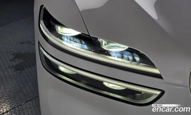 Genesis GV70 2022 2.5 автомат (гидро), миниатюра 7 Genesis GV70 2022 2.5 автомат (гидро), миниатюра 7
