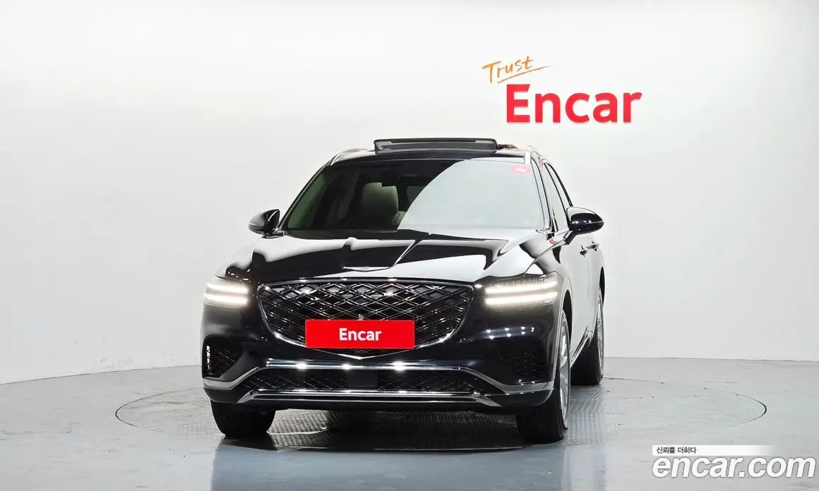 Genesis GV70 2025 2.5 автомат (гидро), фото 3 Genesis GV70 2025 2.5 автомат (гидро), фото 3
