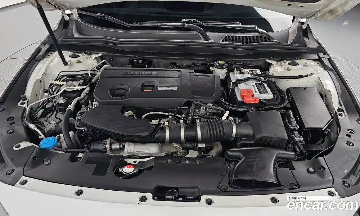 Honda Accord 2018 2.0 автомат (гидро), фото 5 Honda Accord 2018 2.0 автомат (гидро), фото 5
