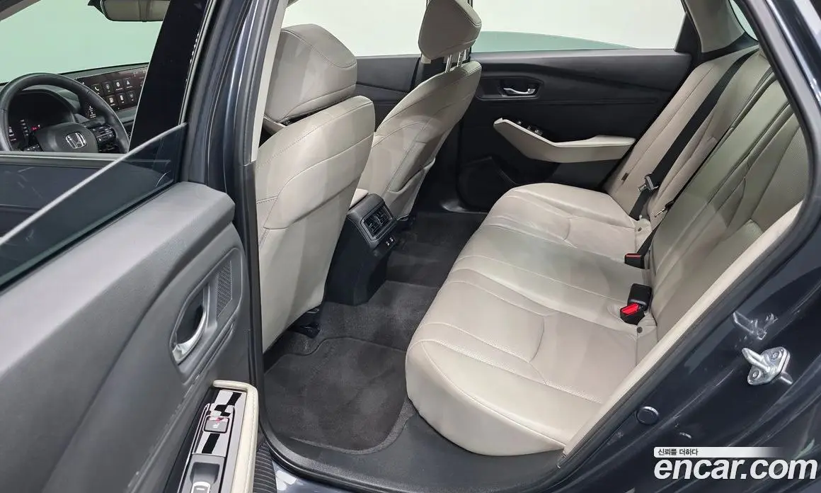 Honda Accord 2023 2.0 автомат (гидро), фото 18 Honda Accord 2023 2.0 автомат (гидро), фото 18
