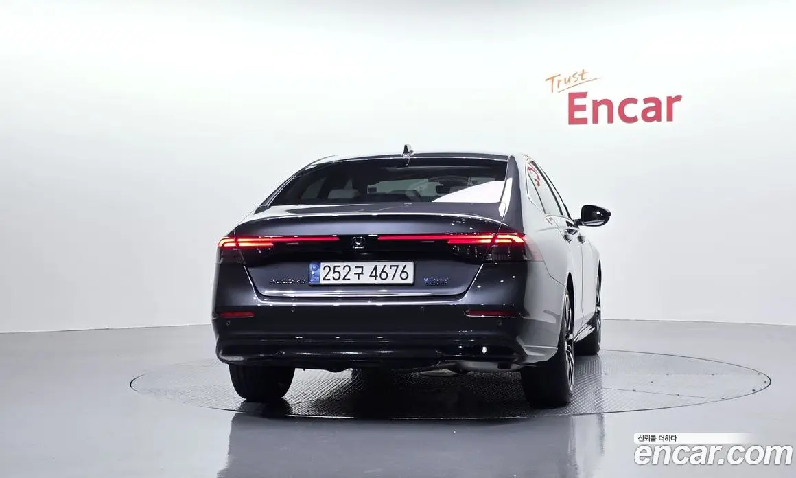 Honda Accord 2023 2.0 автомат (гидро), фото 4 Honda Accord 2023 2.0 автомат (гидро), фото 4