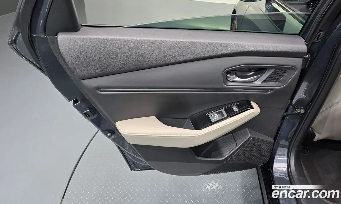 Honda Accord 2023 2.0 автомат (гидро), фото 14