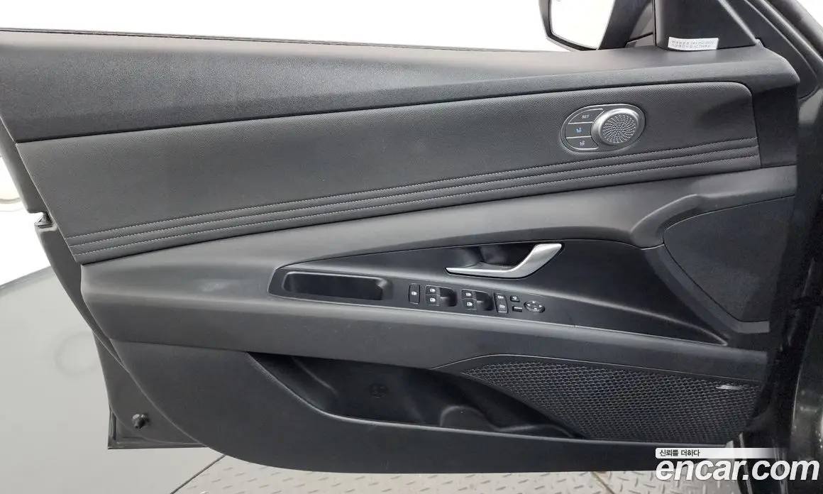 Hyundai Avante 2020 1.6 автомат (гидро), фото 14