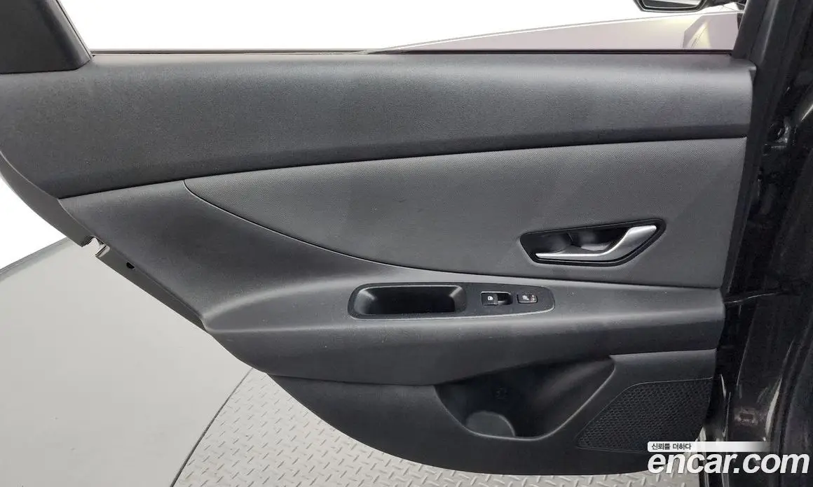 Hyundai Avante 2020 1.6 автомат (гидро), фото 15