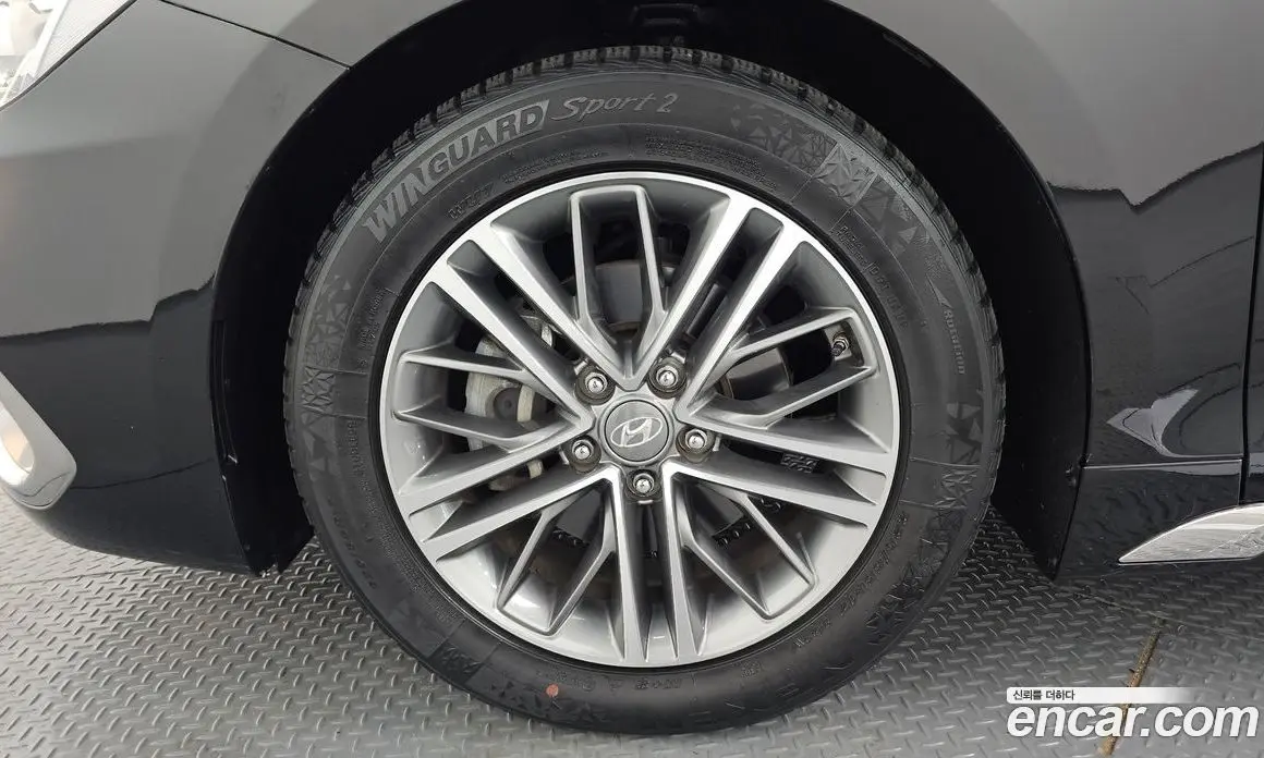 Hyundai Grandeur 2019 2.4 автомат (гидро), фото 5 Hyundai Grandeur 2019 2.4 автомат (гидро), фото 5