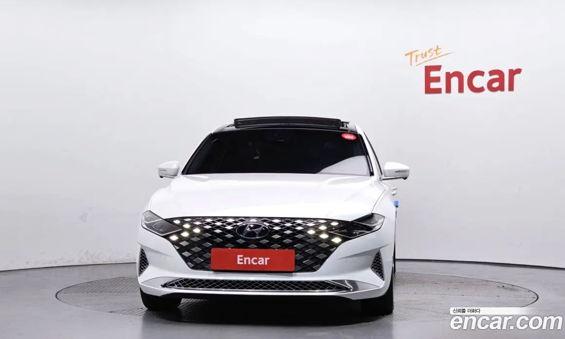 Hyundai Grandeur 2020 2.5 автомат (гидро), фото 3