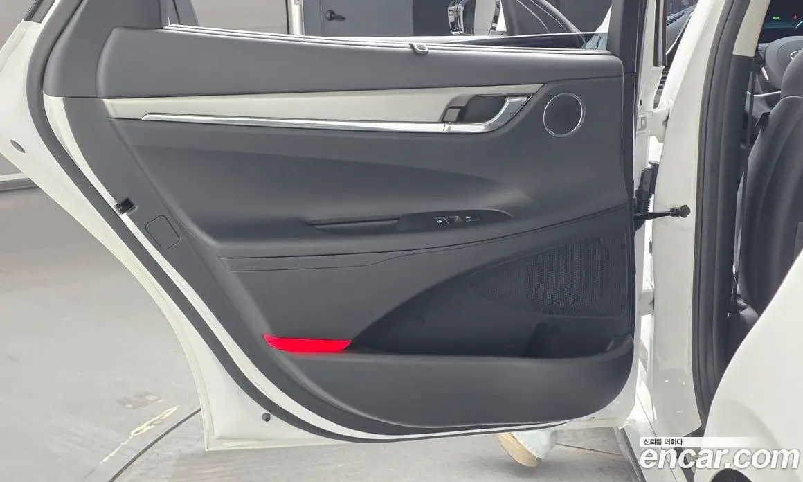 Hyundai Grandeur 2022 2.5 автомат (гидро), фото 14