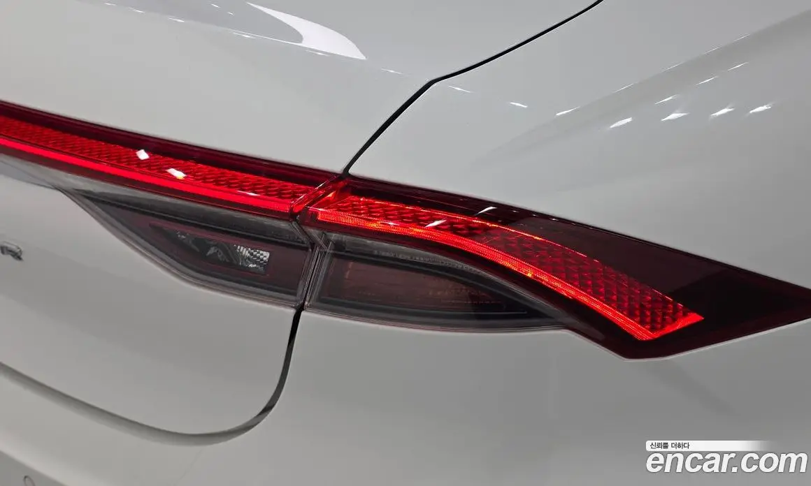 Hyundai Grandeur 2022 2.5 автомат (гидро), фото 8
