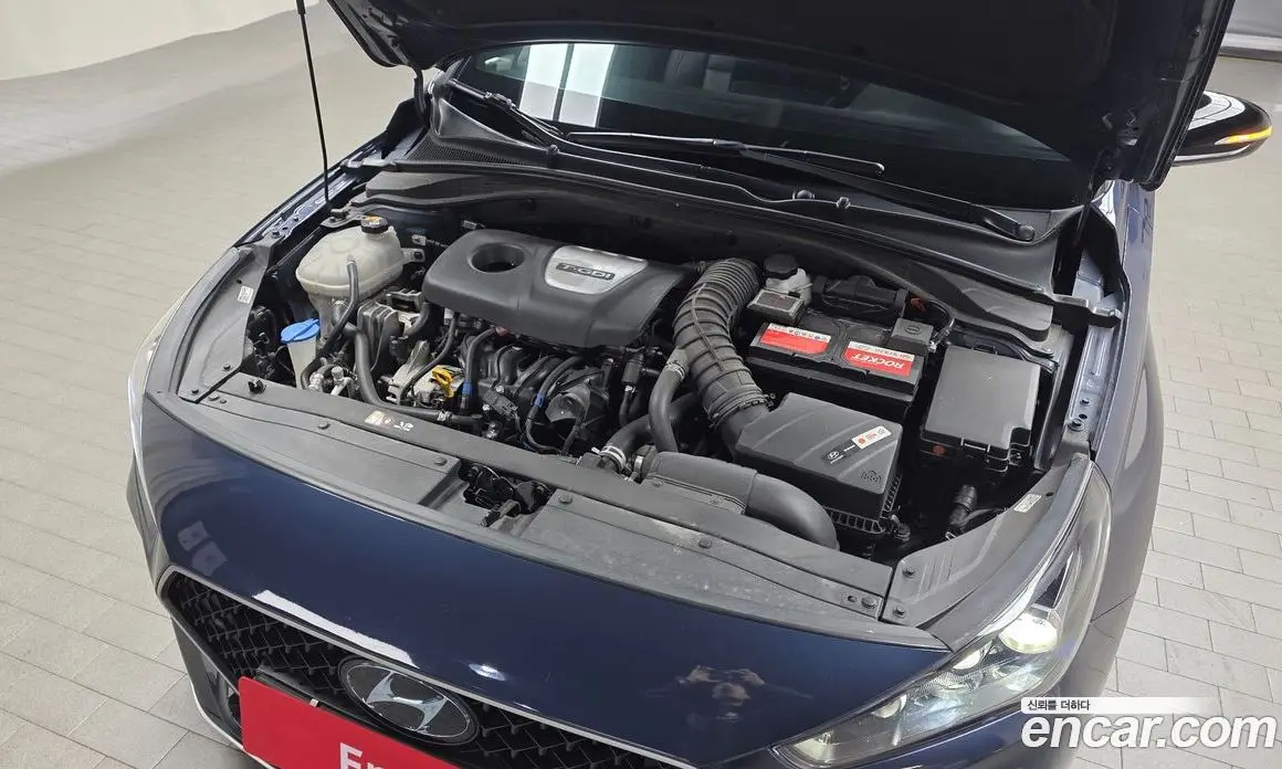 Hyundai i30 2020 1.6 автомат (гидро), фото 6