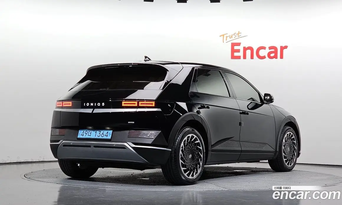 Hyundai Ioniq 5 2023 0.1 автомат (гидро), фото 1