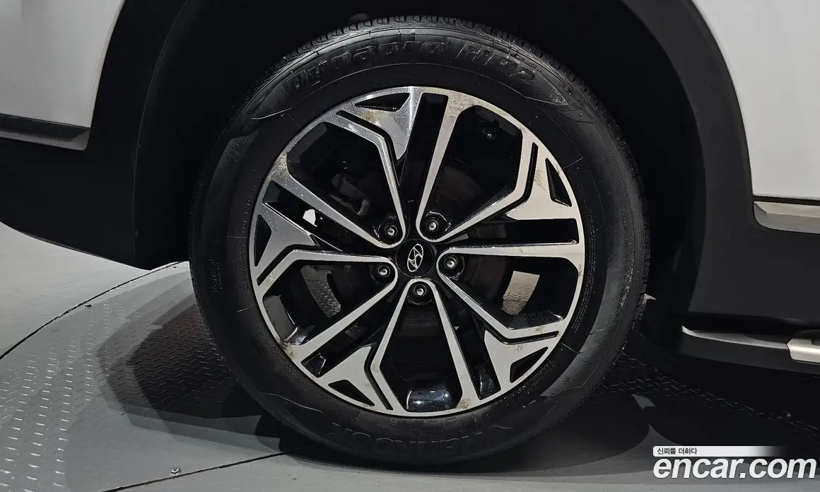 Hyundai Santa Fe 2019 2.0 автомат (гидро), фото 6