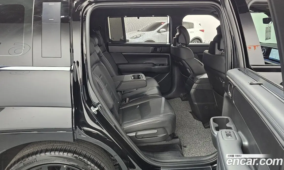 Hyundai Santa Fe 2024 2.5 автомат (гидро), фото 17